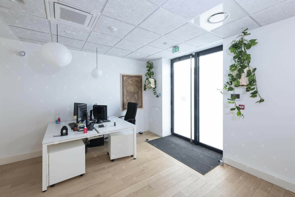 Decoration-Vegetale-Bureau-Qvt-Rse-Top-Design-Paris