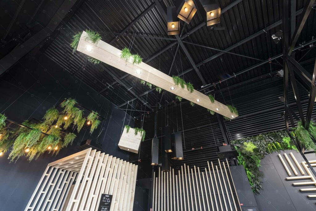 Mur Vegetal Interieur Restaurant Commerce Decoration Vegetale Tendance Idee Deco