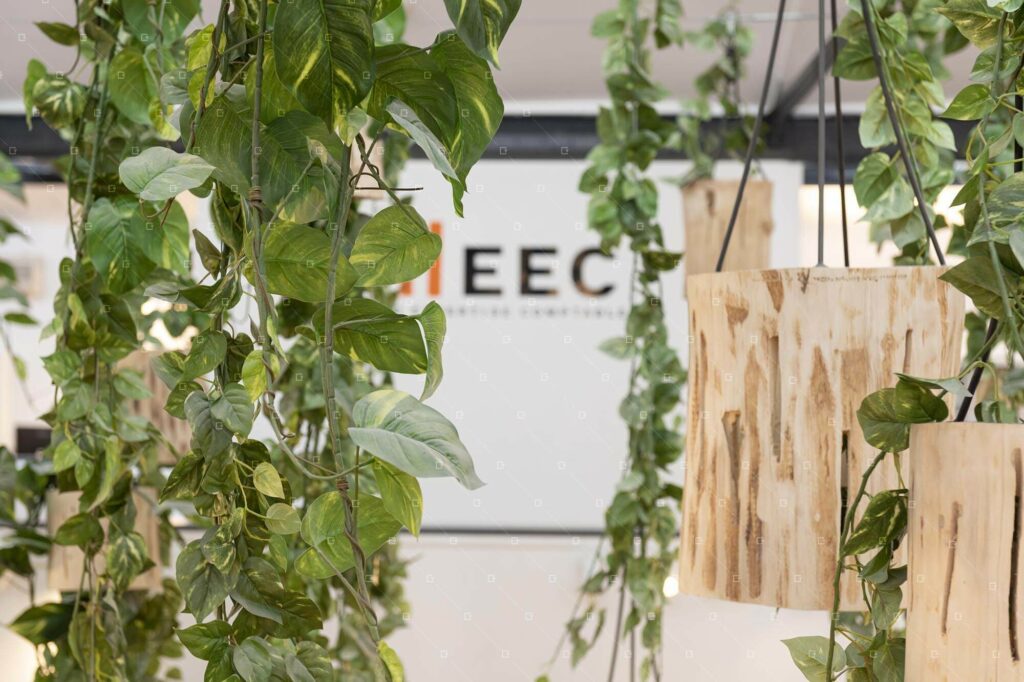Plafond Vegetal Artificiel Idee Deco Bureau Rse Paris