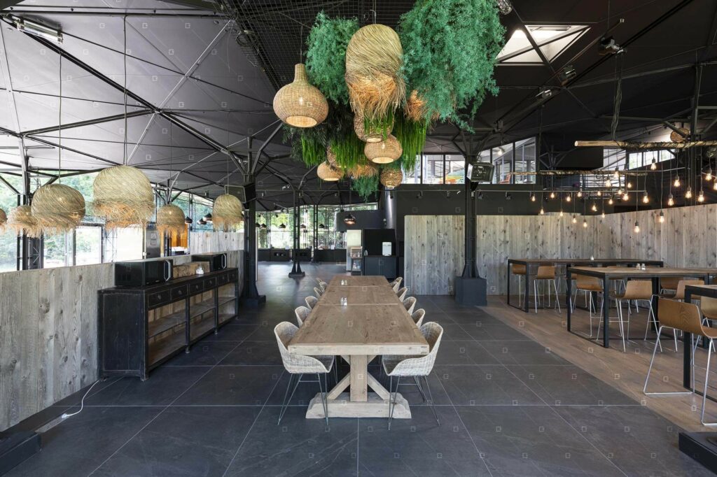 plafond végétal stabilisé restaurant paris Ile De France