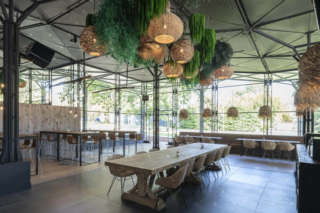 plafond végétal suspendu restaurant commerce paris reims