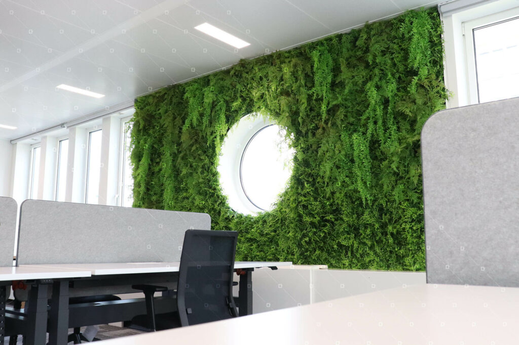 Mur-Vegetal-Artificiel-Sans-Entretien-Bureau-Openspace-Reims