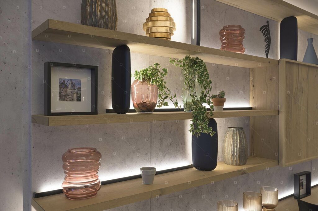 plante-artificielle-en-pot-decor-luxe-restaurant