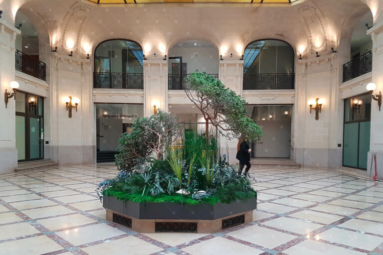 jardiniere-vegetale-interieur-accueil-entreprise-banque-assurance-paris