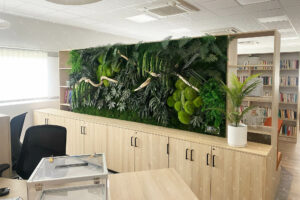 cadre vegetalise bibliotheque paris france