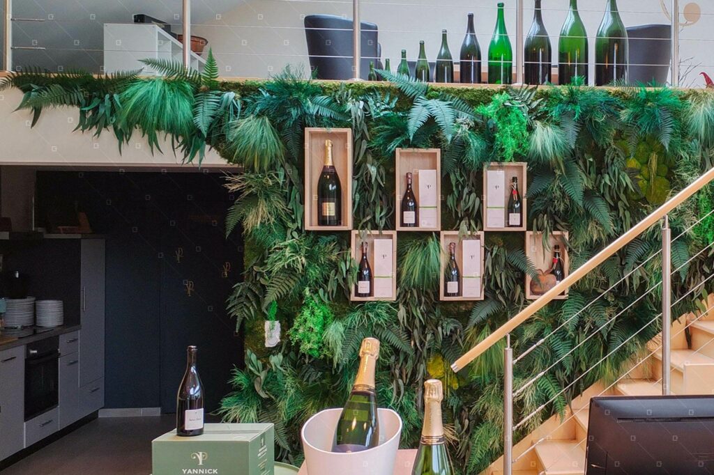 mur-vegetal-interieur-showroom-entreprise-marne-france